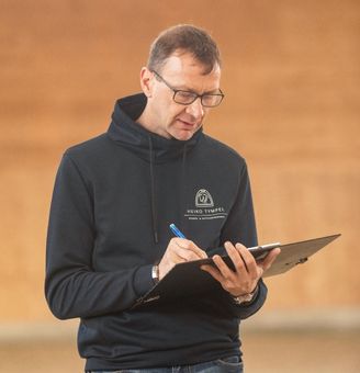 Heiko-Tympel-Pferdeergonom-Sattelergonom-Sattler-Sattelkontrolle-Niedersachsen